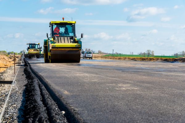Asphalt Overlay Installation in Sugar Land